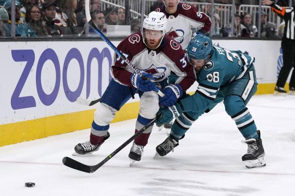 Avalanche top gear nhl